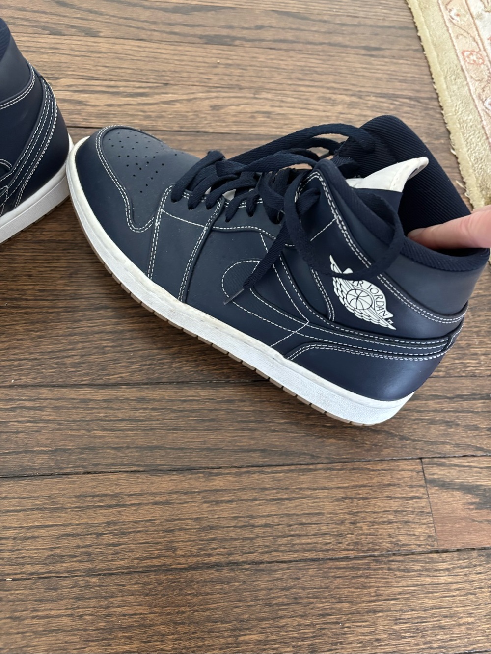 Men's Jordan ‘Jeter’ Navy High-Top Athletic Sneakers with White Stitching